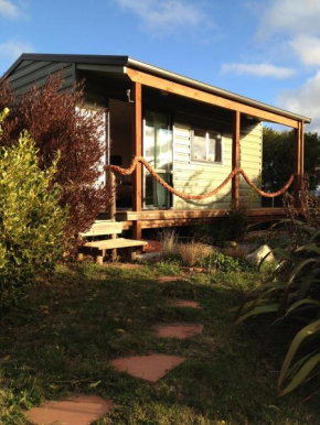 Church Bay cabin: sunny, great views